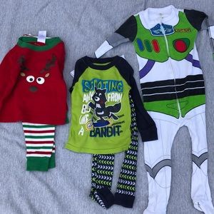Lot of 3 pajama sets 18-24 m